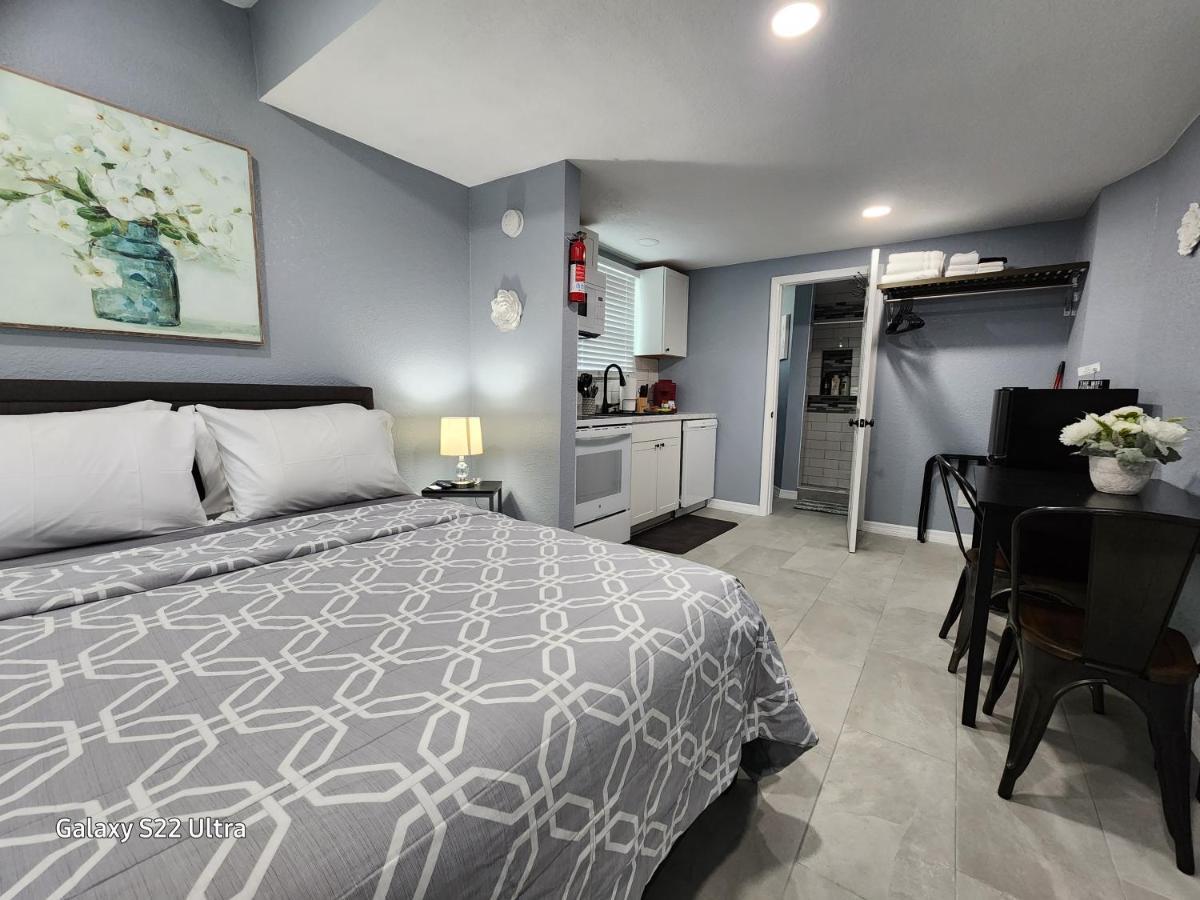 Private Getaway Studio ! Lakeland Extérieur photo